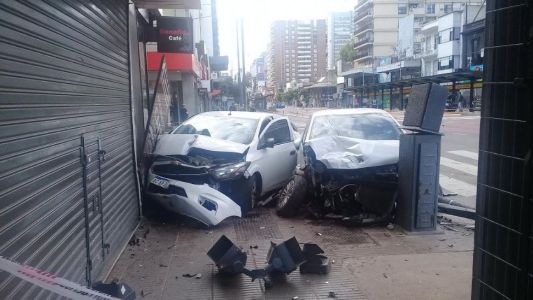 Choque múltiple en Cabildo: investigan si corrían una picada