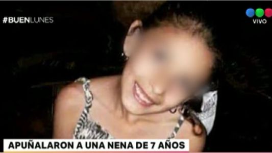 Apuñalaron a una nena de 7 años en su casa