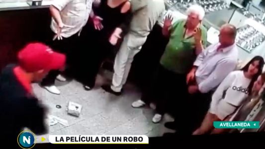 Robo en banda en una heladería: "No les importa si hay o no cámaras"