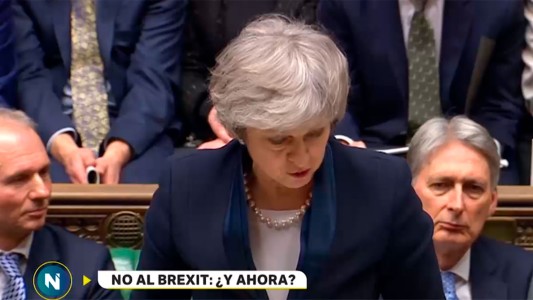 El Parlamento británico rechazó por mayoría el acuerdo del Brexit