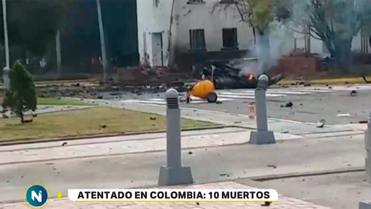 Explotó un coche bomba en una escuela de Policía en Bogotá: al menos 8 muertos