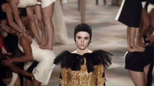 Dior monta un circo de lujo en París