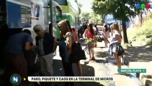 Cuarto día de caos en la Terminal de micros de Mar del Plata por la protesta de maleteros