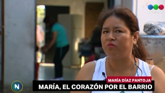 María vino a desde Perú a estudiar y ahora se dedica a ayudar