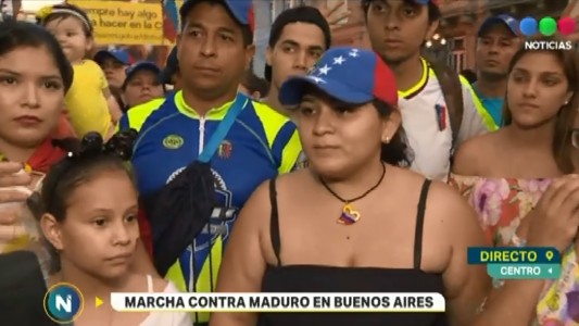 Venezolanos marchan en Argentina para rechazar a Maduro