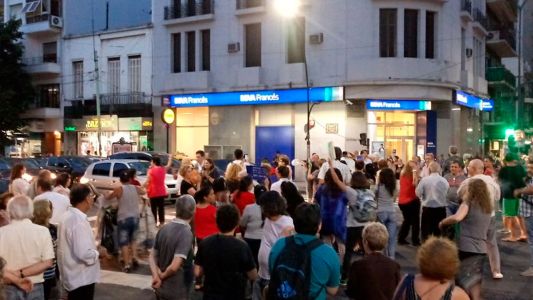 Nuevo "ruidazo" contra la suba de tarifas