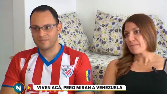 Son venezolanos pero miran a su país desde Argentina