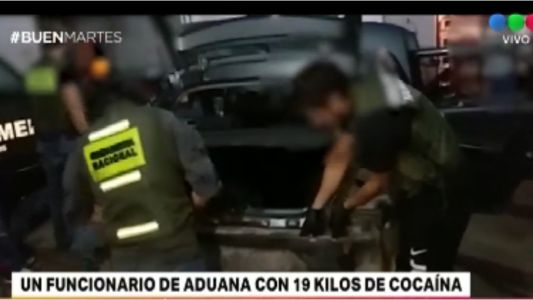 Un funcionario de la aduana santafesina detenido con 19 kilos de cocaína