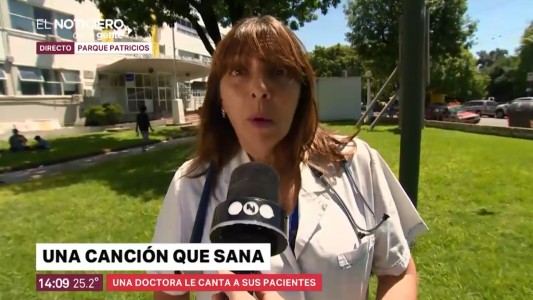 La historia de la médica del Hospital Penna que sana cantando