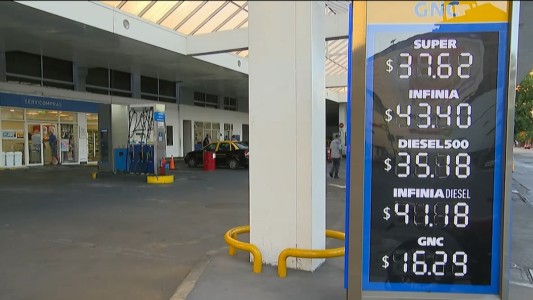 YPF siguió a Shell y aumentó los precios de la nafta