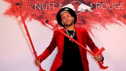 Neymar ATR: festejó su cumpleaños en París con muletas, 500 personas y dos condiciones para los invitados