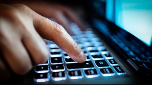 Alerta phishing: las falsas promociones de Telefe para robarle a la gente