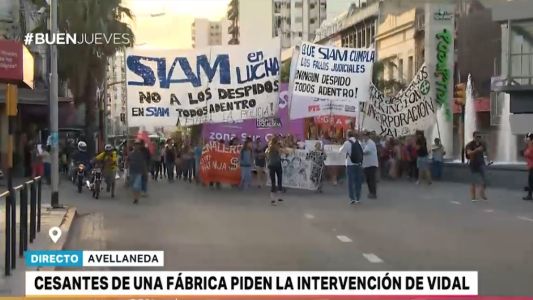 Cortaron el Puente Pueyrredón para reclamar por compañeros despedidos