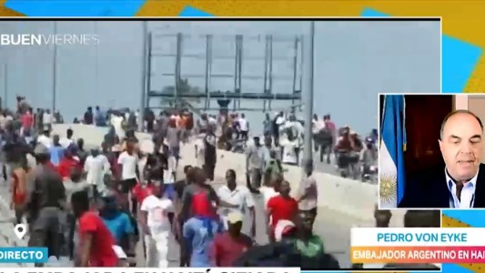 La embajada en Haití, sitiada