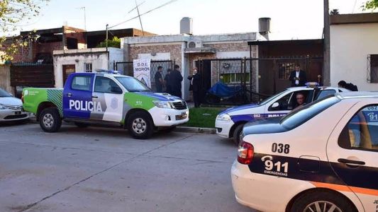 Arrestaron a cuatro policías por inventar operativos, falsificar pruebas y robar