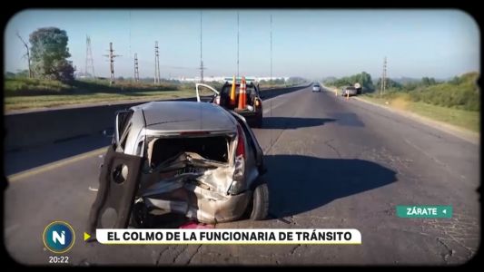Chocó cuando manejaba alcoholizado: llevaba a la directora de Tránsito