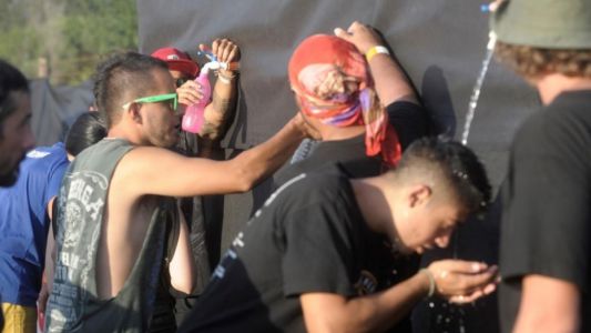 Unas 50 personas internadas por consumir agua no potable en el Cosquín Rock