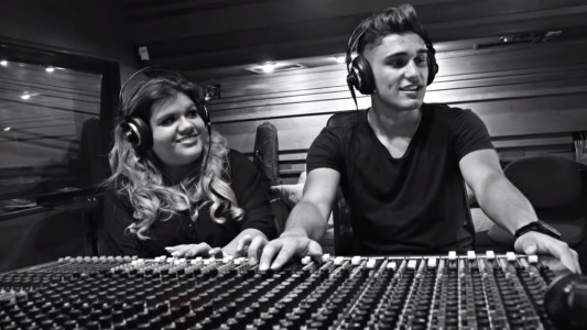 El primer escándalo de More Rial cantante: la acusan de plagio