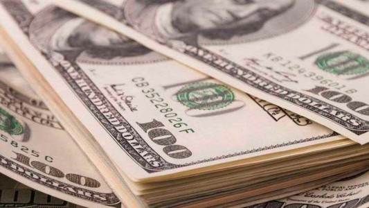 El dólar volvió a subir y superó los $ 40 pesos