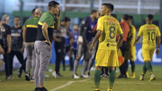 ¿Vuelven los escritorios a Conmebol? Tras su eliminación, Defensa analiza pedir los puntos