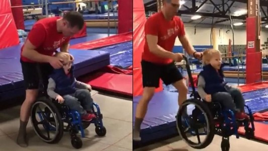 El viral que emociona: el nene que tiene espina bífida y recibió la sorpresa de su vida