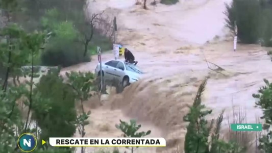 Rescates de película cuando las aguas suben