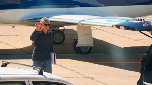 Macri llegó al cementerio de Pilar donde enterrarán a su padre