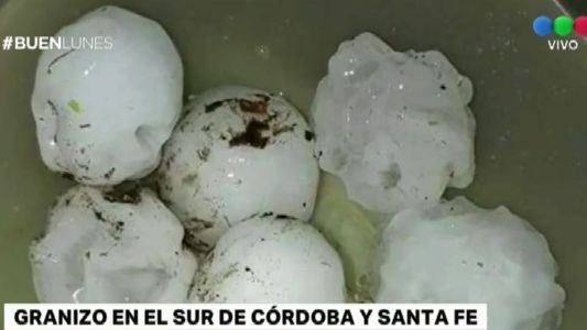 Un fuerte temporal de lluvia, viento y granizo azotó el centro del país