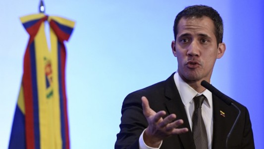 El mensaje de Guaidó a Maduro en su regreso a Venezuela:  "Secuestrarme sería su último error"