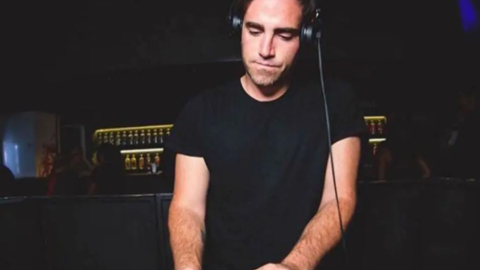 Encontraron en un auto el cuerpo de un conocido DJ cordobés
