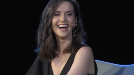 Natalia Oreiro reaccionó ante la pregunta de un conductor y el público la ovacionó