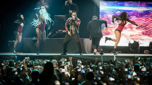 Daddy Yankee se presentó en Corrientes