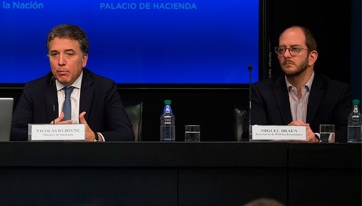 "La recesión terminó, el salario real aumentó y inflación baja en relación al año pasado"