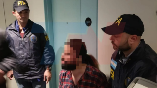 Detuvieron a dos iraníes que entraron al país con pasaportes falsos