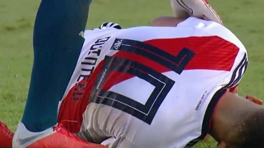 River: Juan Fernando Quintero se rompió los ligamentos cruzados de la rodilla izquierda