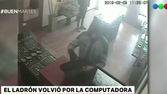 Entró en una joyería, robó 41 relojes y después volvió para llevarse la computadora