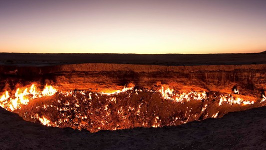 Video impactante: "la puerta del infierno" desde la vista de un drone