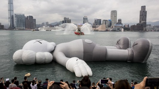 Un ratón gigante apareció muerto en el agua