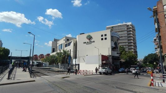 Cierra el shopping de Villa del Parque por la baja en el consumo