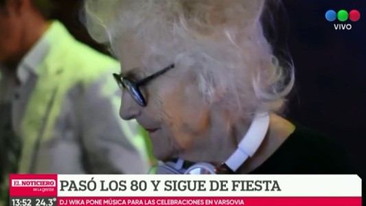La DJ polaca de 80 años que anima fiestas en Varsovia