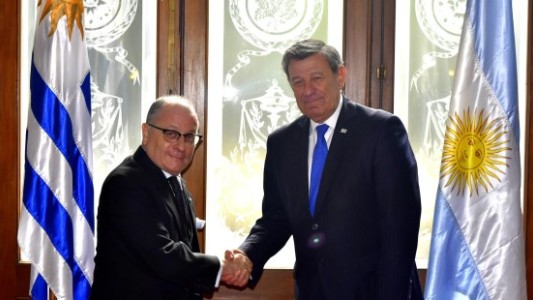 Acuerdo con Uruguay para recuperar activos de la corrupción