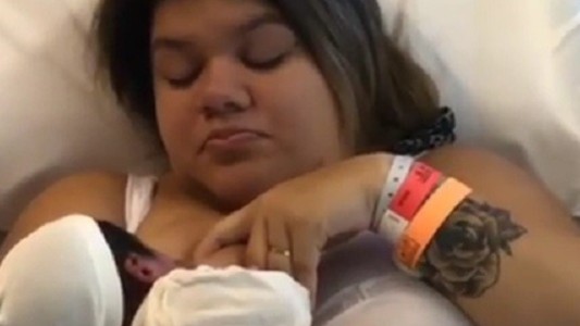 More Rial, mamá: publicó fotos inéditas del parto de Francesco