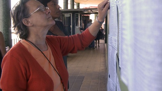 Comenzaron las elecciones primarias en Chubut