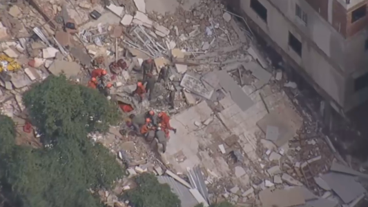 Trágico derrumbe de dos edificios