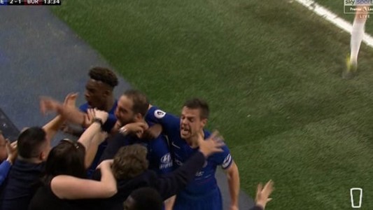 La hincha que le puso el pecho al gol de Higuaín