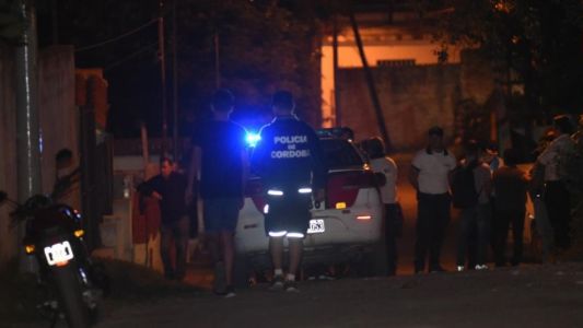 Encontraron muerta a una mujer en una bañera y detuvieron a su pareja