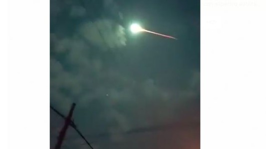 Extraño objeto luminoso atravesó el cielo de Neuquén