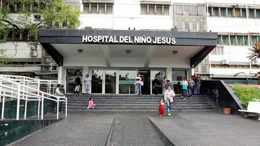 Golpeó a una beba de 3 meses en la cabeza porque no pudo robarle a la madre
