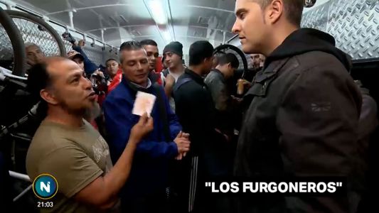 "Los furgoneros", 27 amigos que se conocieron en el Belgrano Norte