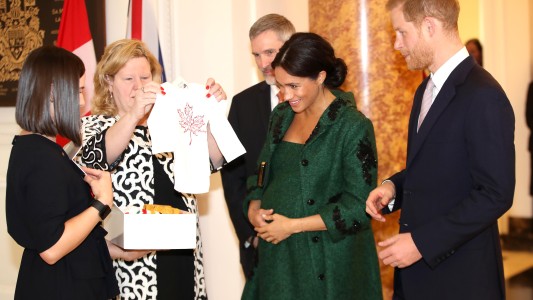 "Más tarde" de lo esperado, nació el hijo de Meghan Markle y el príncipe Enrique de Inglaterra